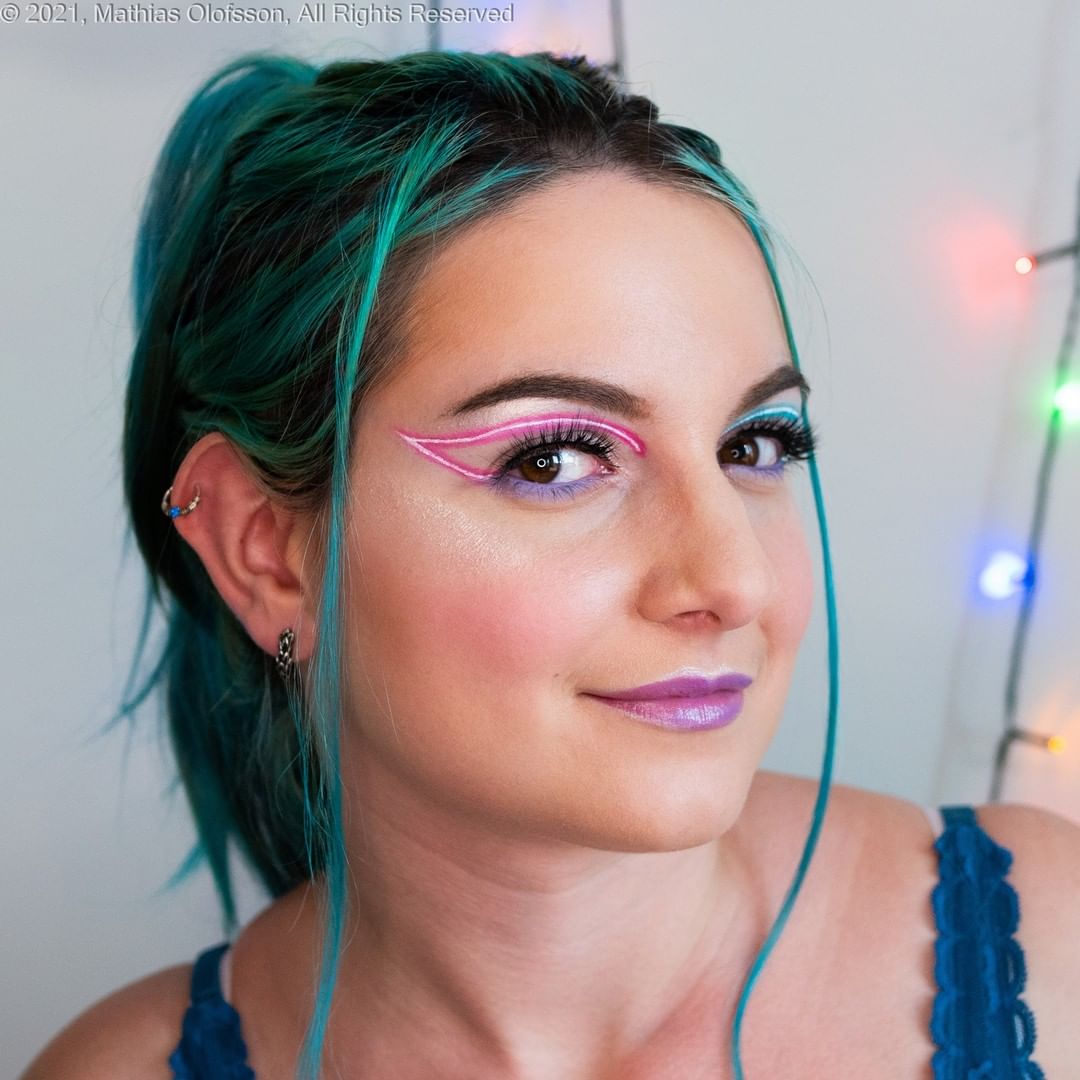 LED Eyeliner, So Stunning!