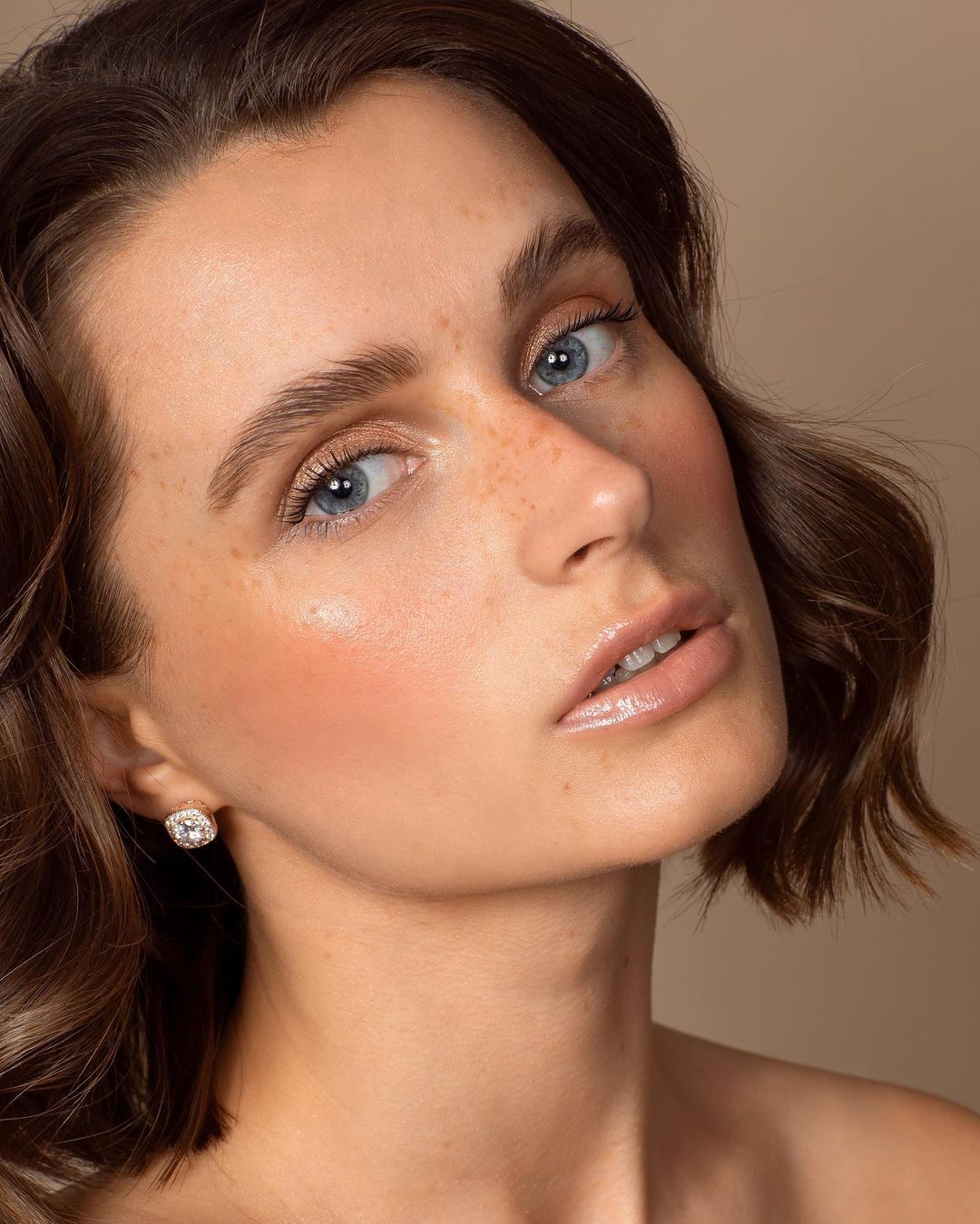 Tutorial About Freckles Look</br>Want it?