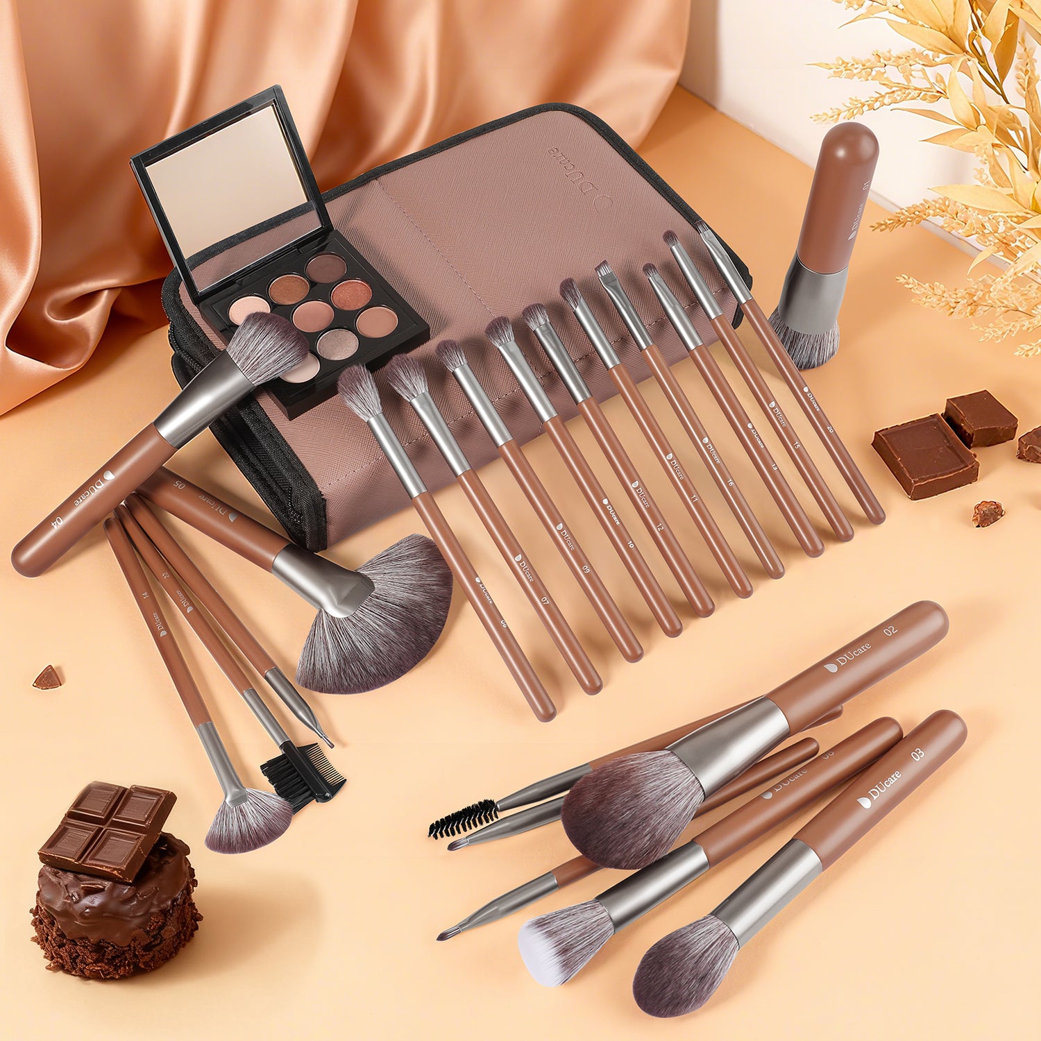 Chocolate Life 22-Piece Face & Eye Makeup Brush Set