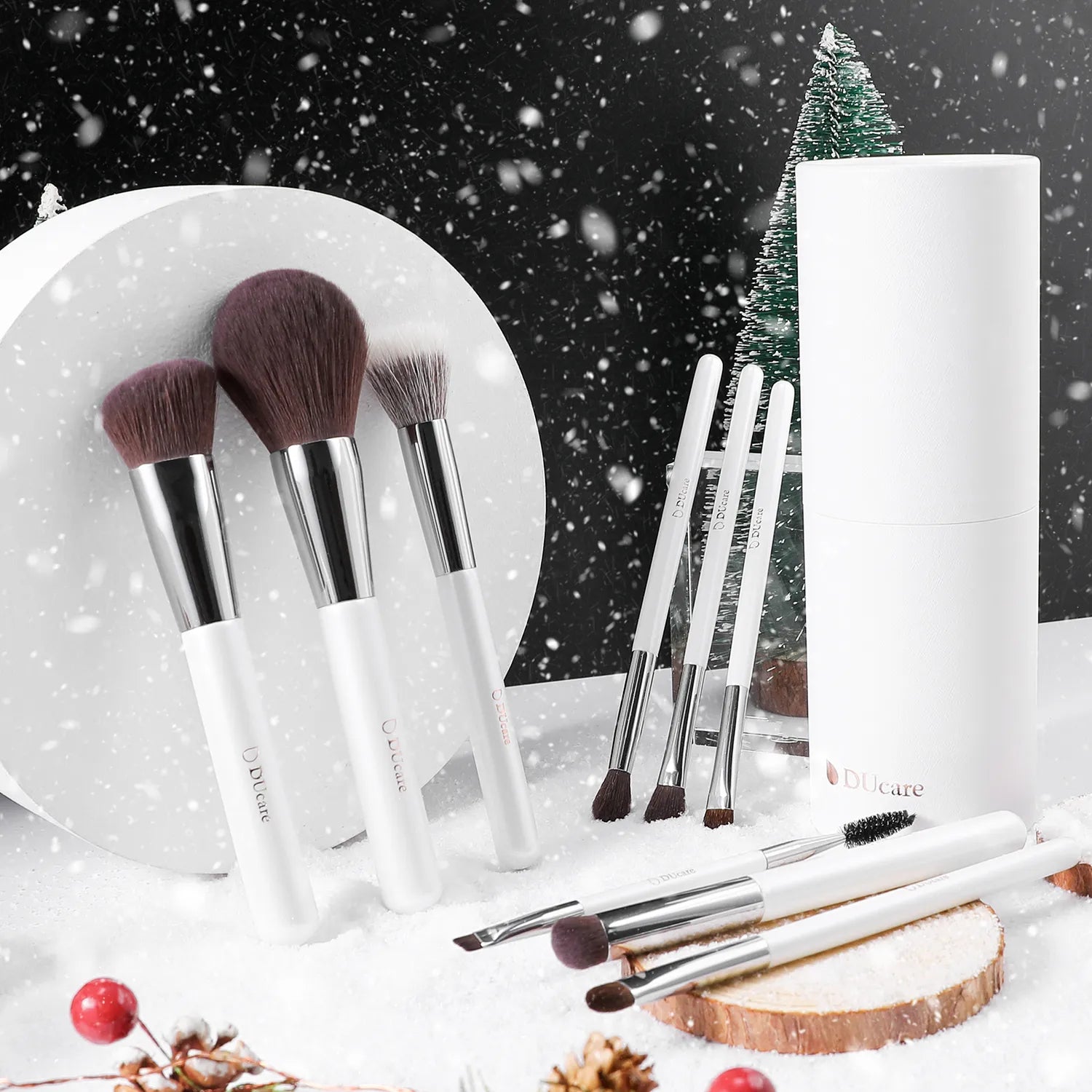 White 9Pcs Face & Eye Brush Set with Holder
