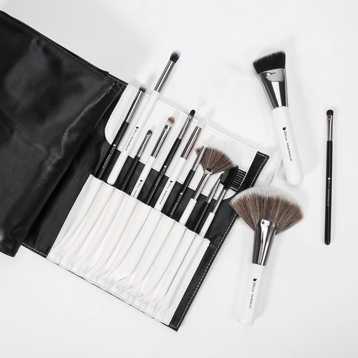 Panda Luxury Pro Artistry 31-Piece Face & Eye Brush Set