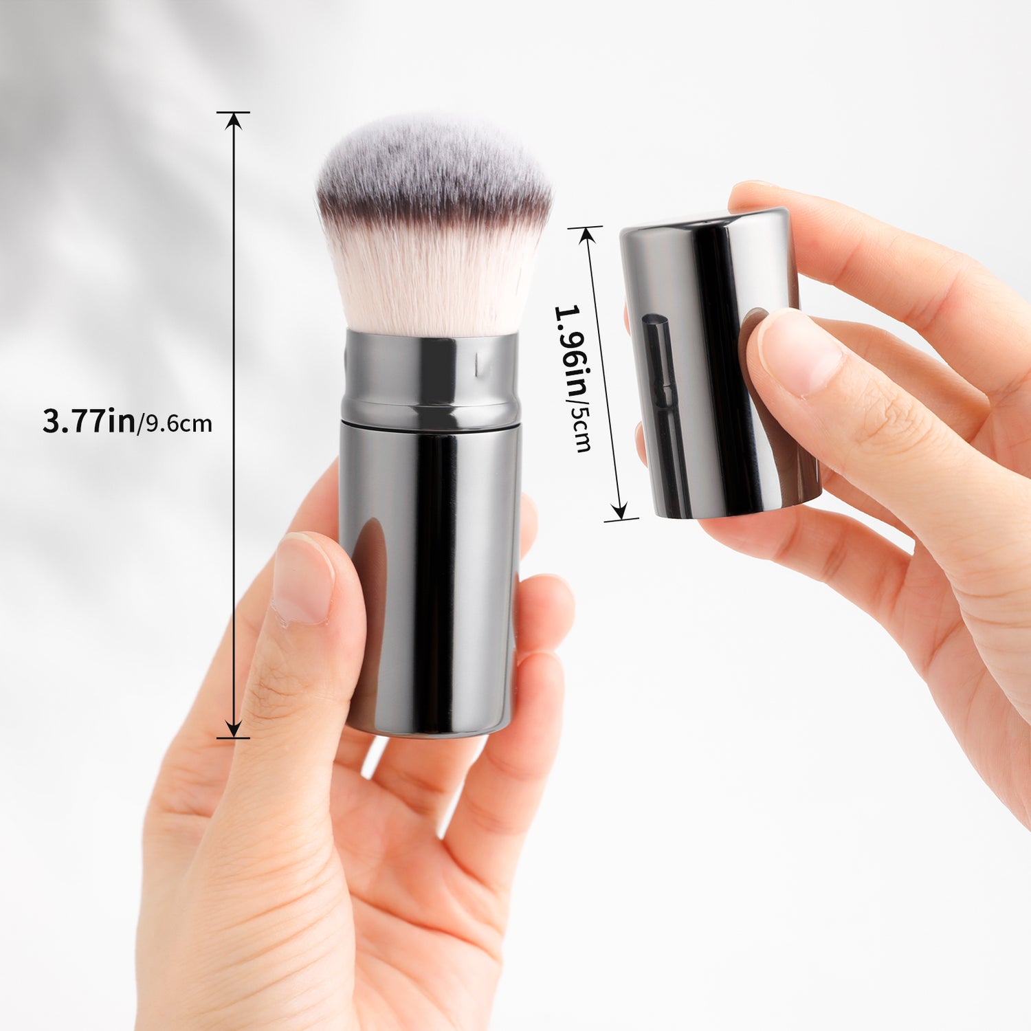 Flat Top Retractable Kabuki Foundation Brush