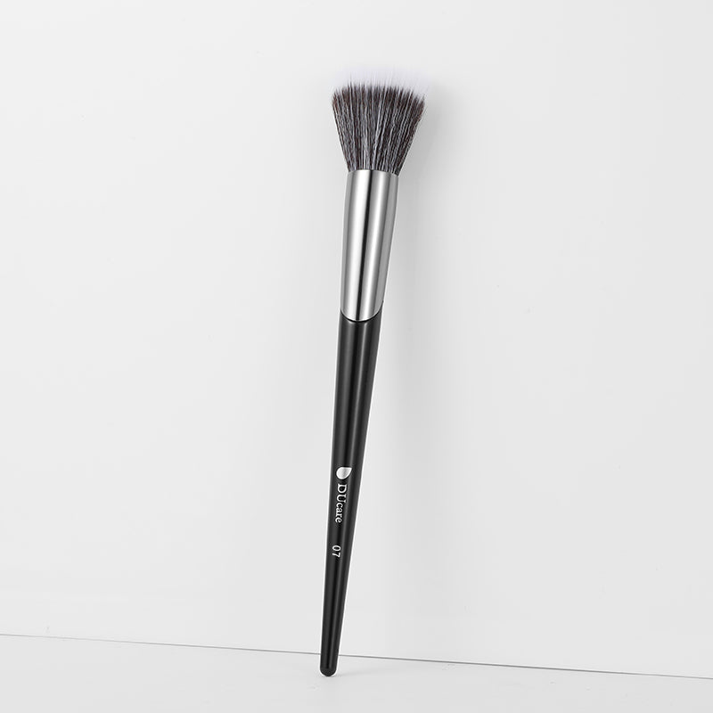 Blush Brush-V07