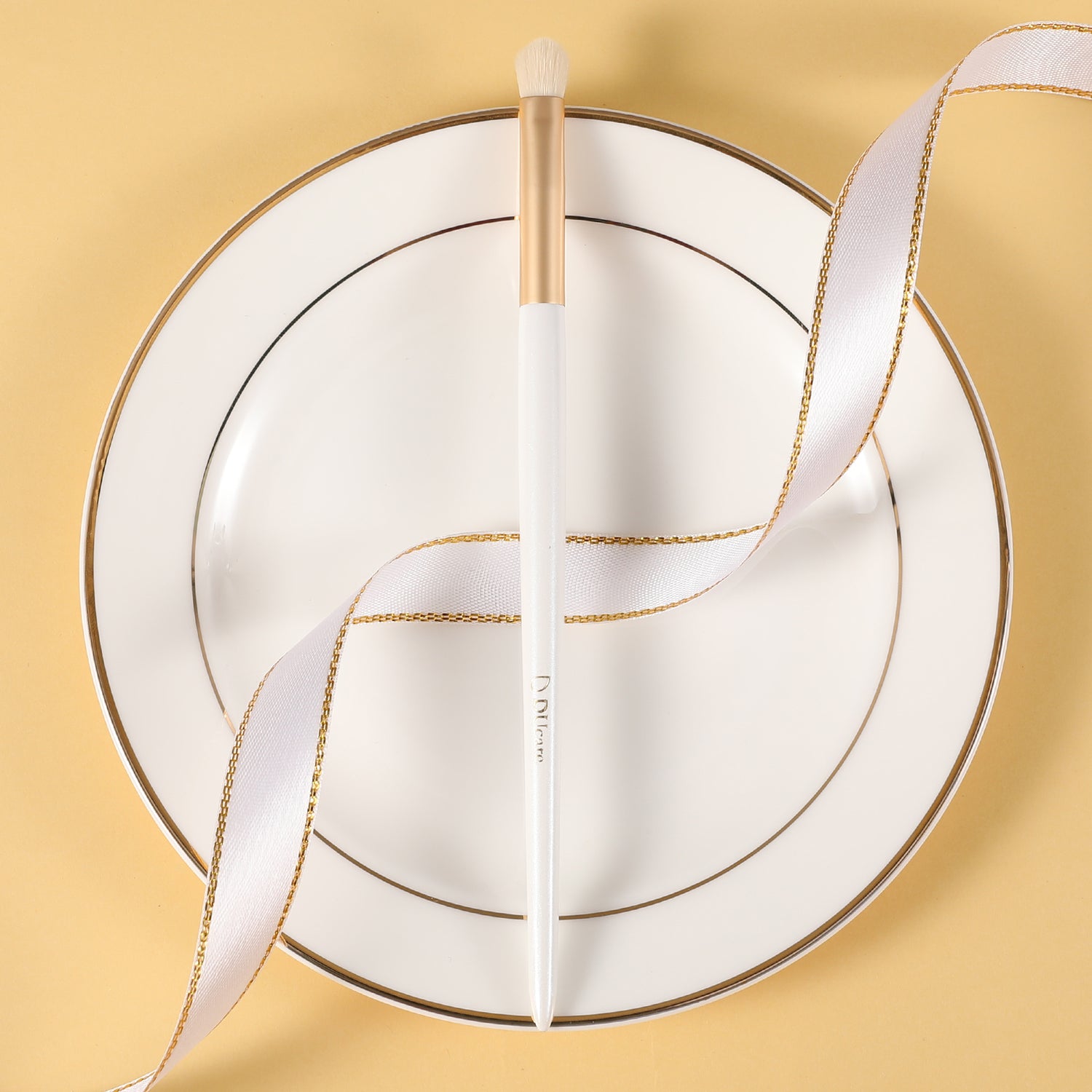 Platinum Eyeshadow Brush