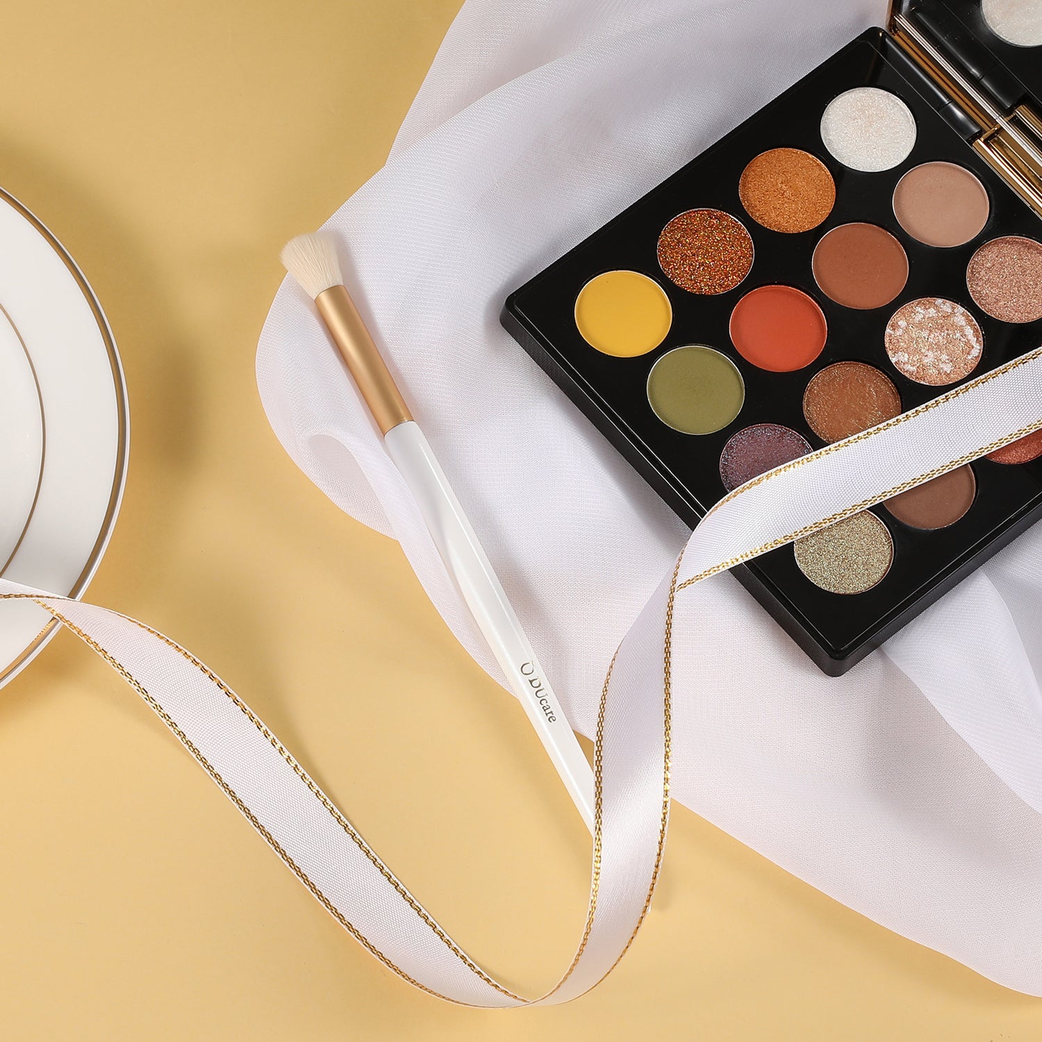 Platinum Eyeshadow Blending Brush
