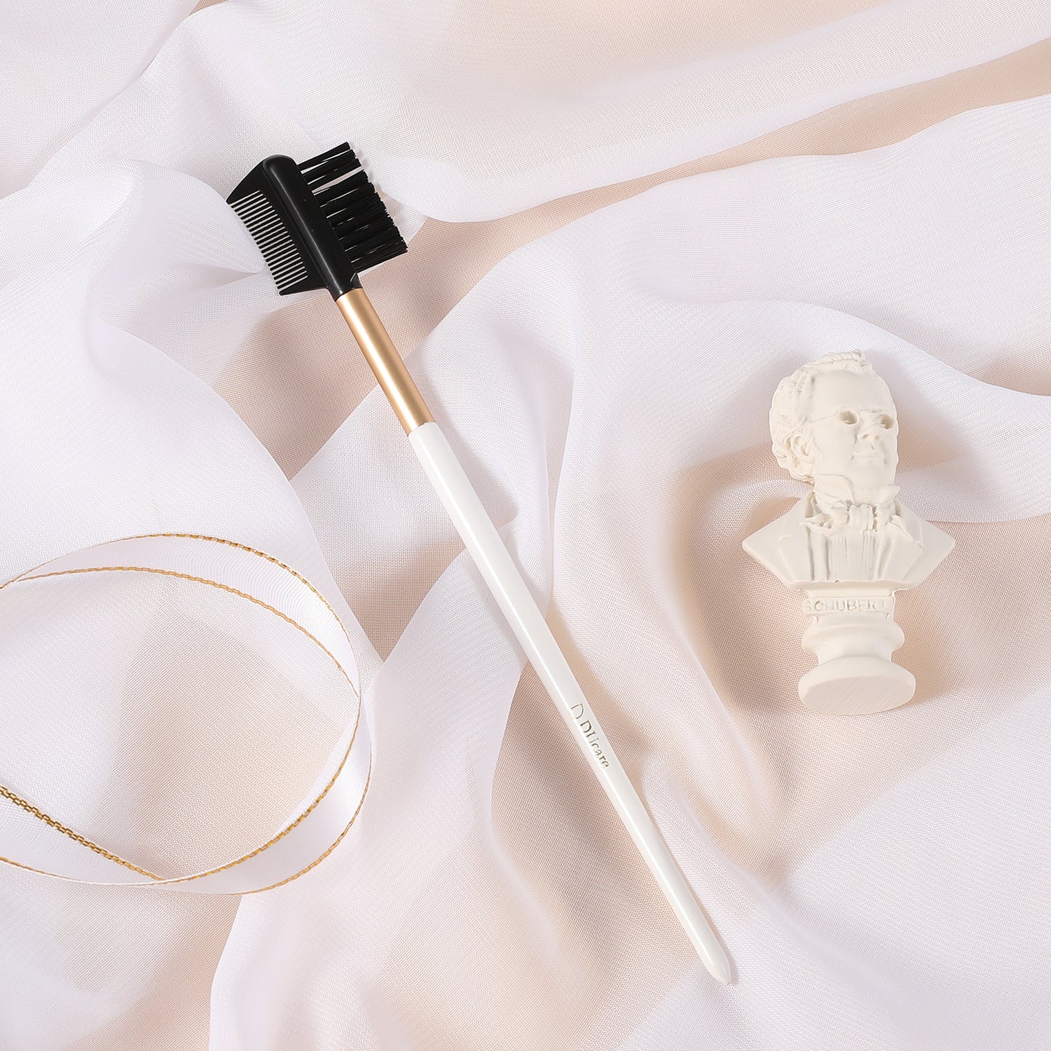 Platinum Eyebrow Brush Comb