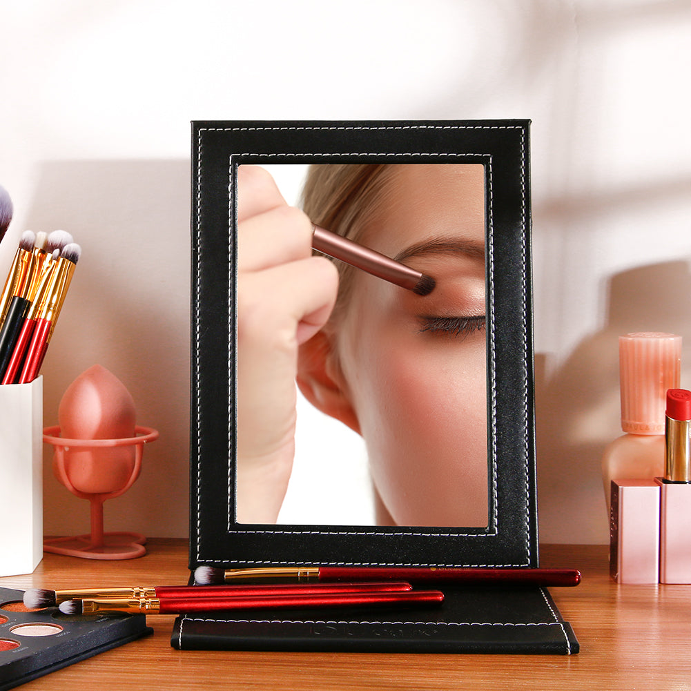 beauty-makup-mirror