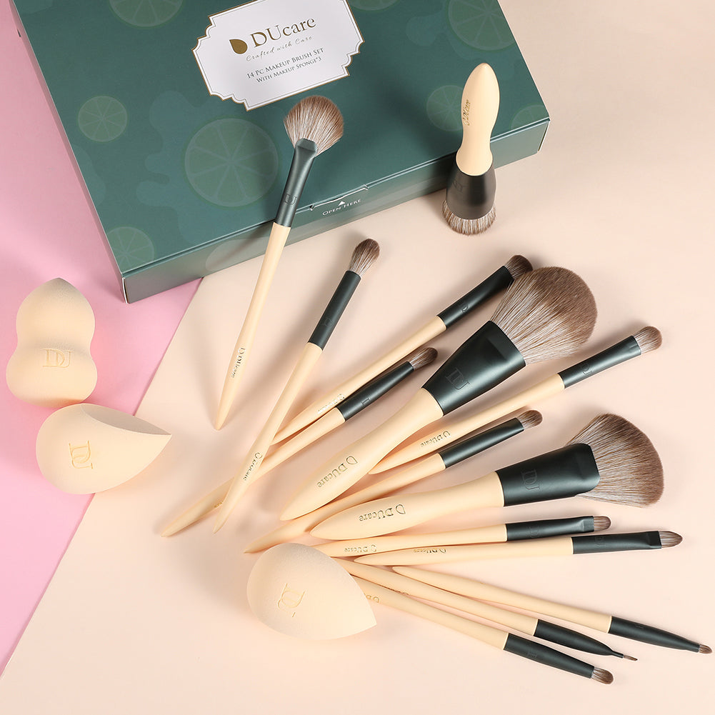 foundation-application-brush