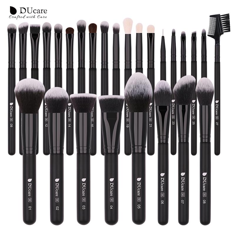 eyeshadow-brush