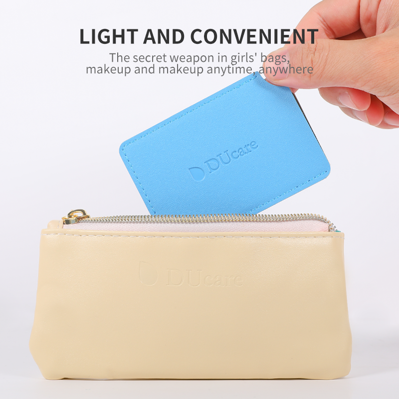 Small Stainless Steel Travel Makep Mirror (Radom Colour)