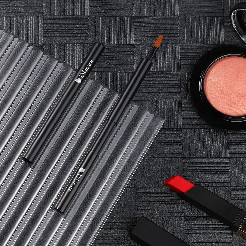 dior lip brush